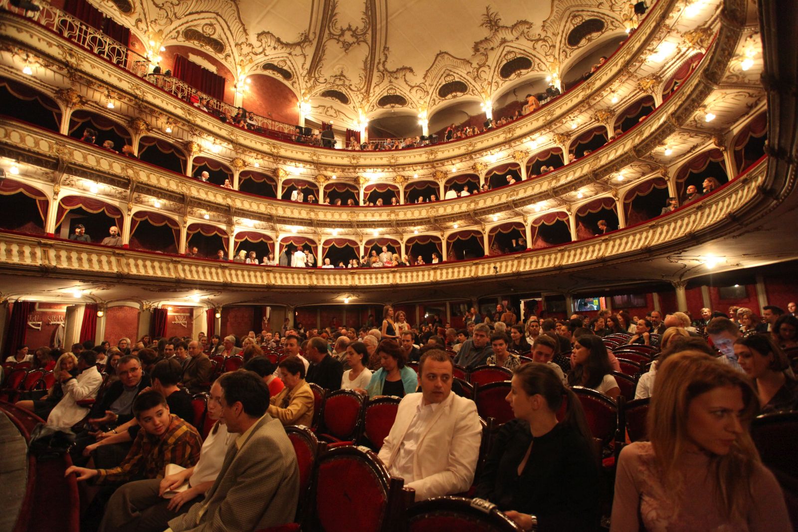Teatru in festival Carmina Burana 2014