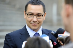 Lui Victor Ponta i s-a admis cererea de renuntare la titlul de doctor in drept