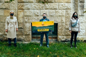 Peste 370.000 de lei stransi pentru batranii singuri din Cluj la Walking Month 2020