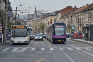 Studentii din Floresti si Apahida beneficiaza de transport gratuit