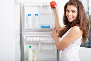 Cum alegi un frigider mic pentru camera de camin