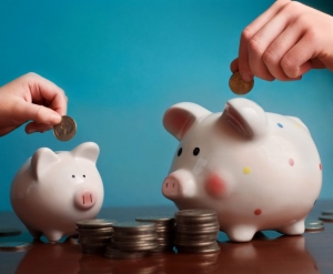 5 pasi eficienti pentru a economisii banii in facultate