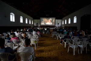 Peste 30.000 de spectatori din intreaga tara au participat in 2018 la proiectiile Caravanei Filmelor TIFF
