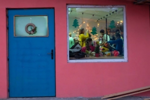 Alege o scrisoare pentru Mos Craciun si fa un copil fericit