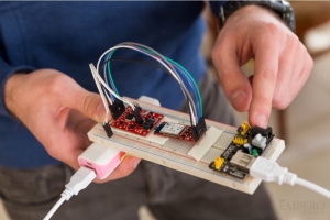 Innovation Labs Cluj si-a ales finalistii : afla cine sunt tinerii care pot transforma Clujul in capitala revolutiei IT din Romania